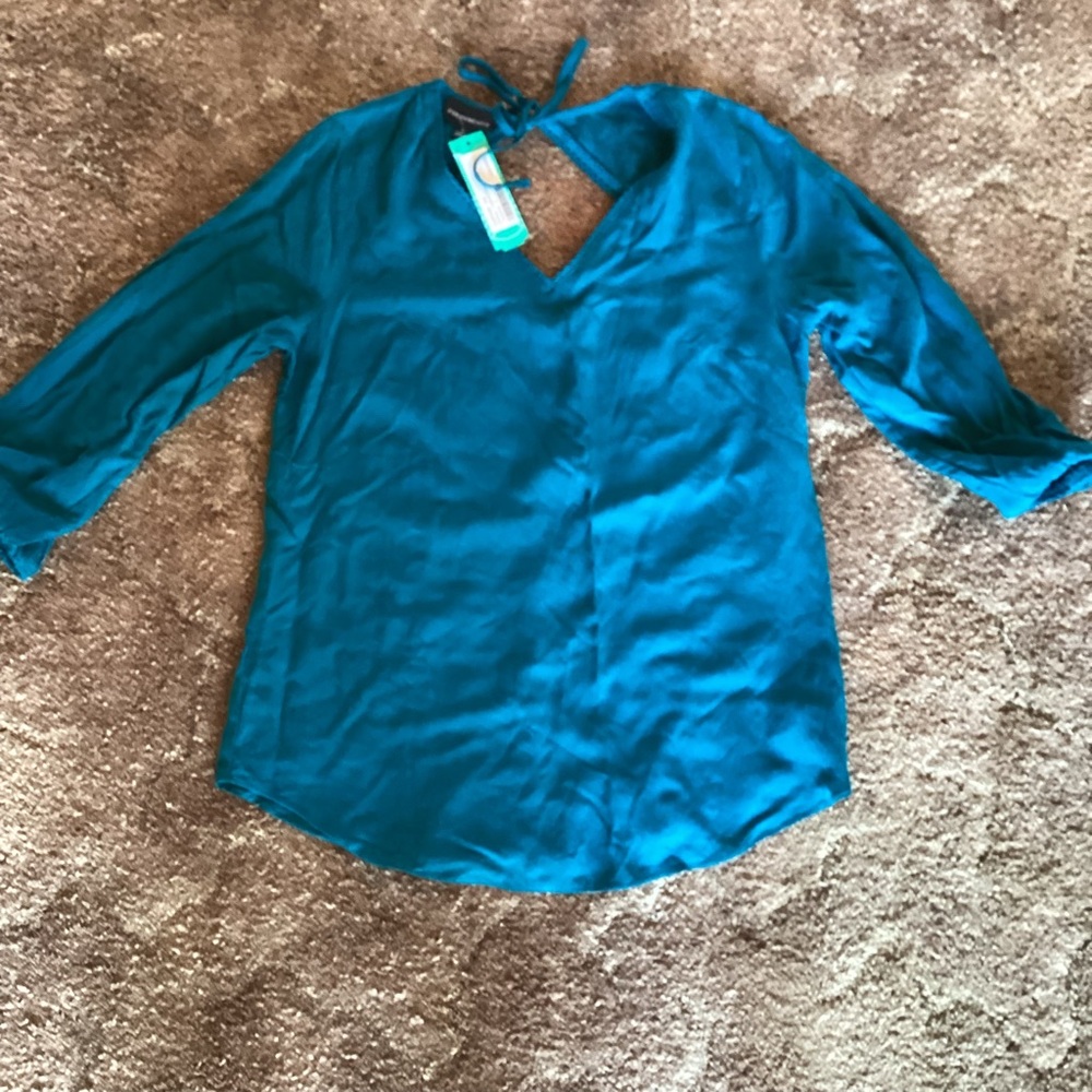 Fortune Ivy Chelsie Tie back detail blouse -small